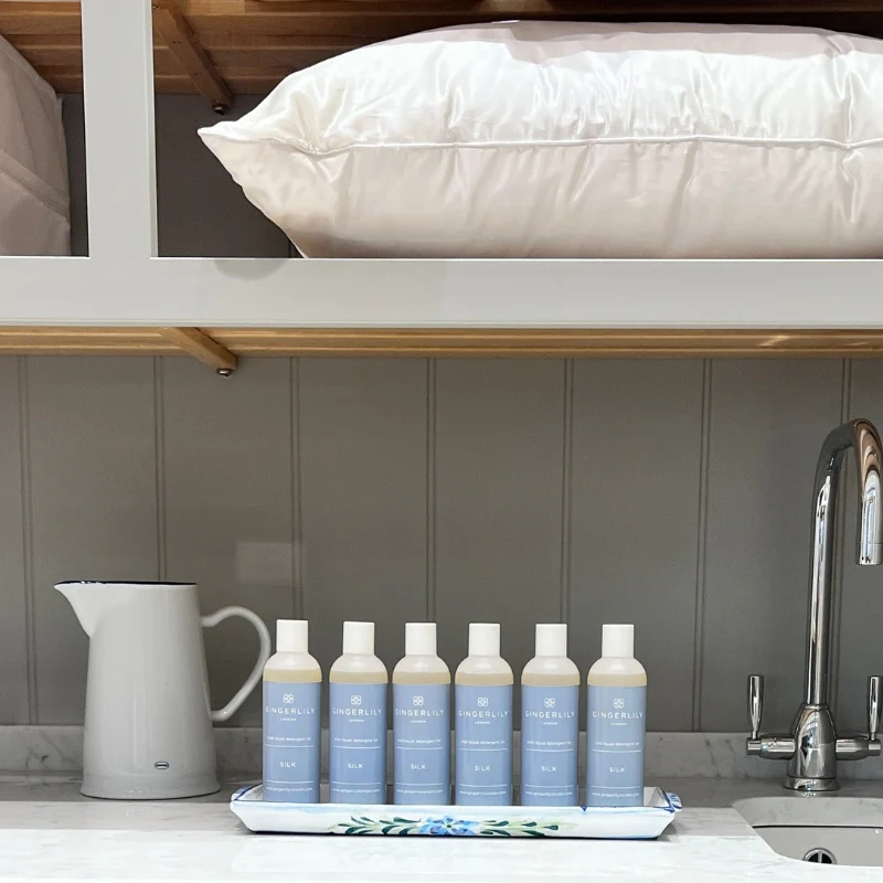 Liquid Silk Washing Detergent - Image 3