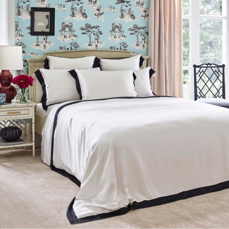 Black & Ivory Silk Duvet Cover - Image 3