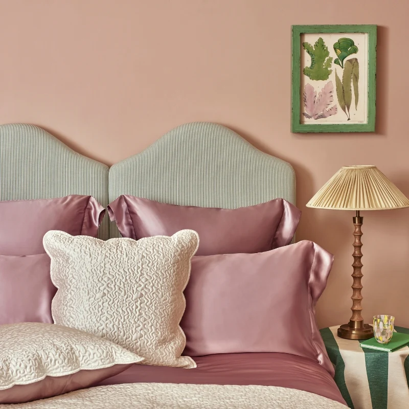 Vintage Pink Silk Pillowcase - Image 4