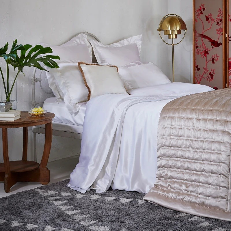 White Silk Duvet Cover - Image 3